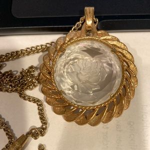 Rose Flower Gold Glass Gold Tone Pendant SHP EXCL Stanley